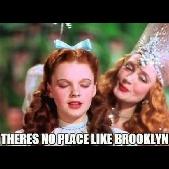 Meet your Posher, Kitty - Picture 4 of 7